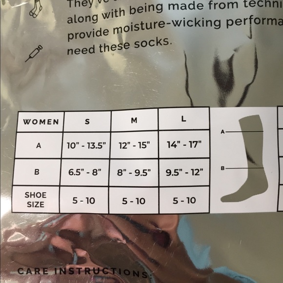 FIGS LE Save The Animals Panda Socks L Light Blue - Picture 8 of 9